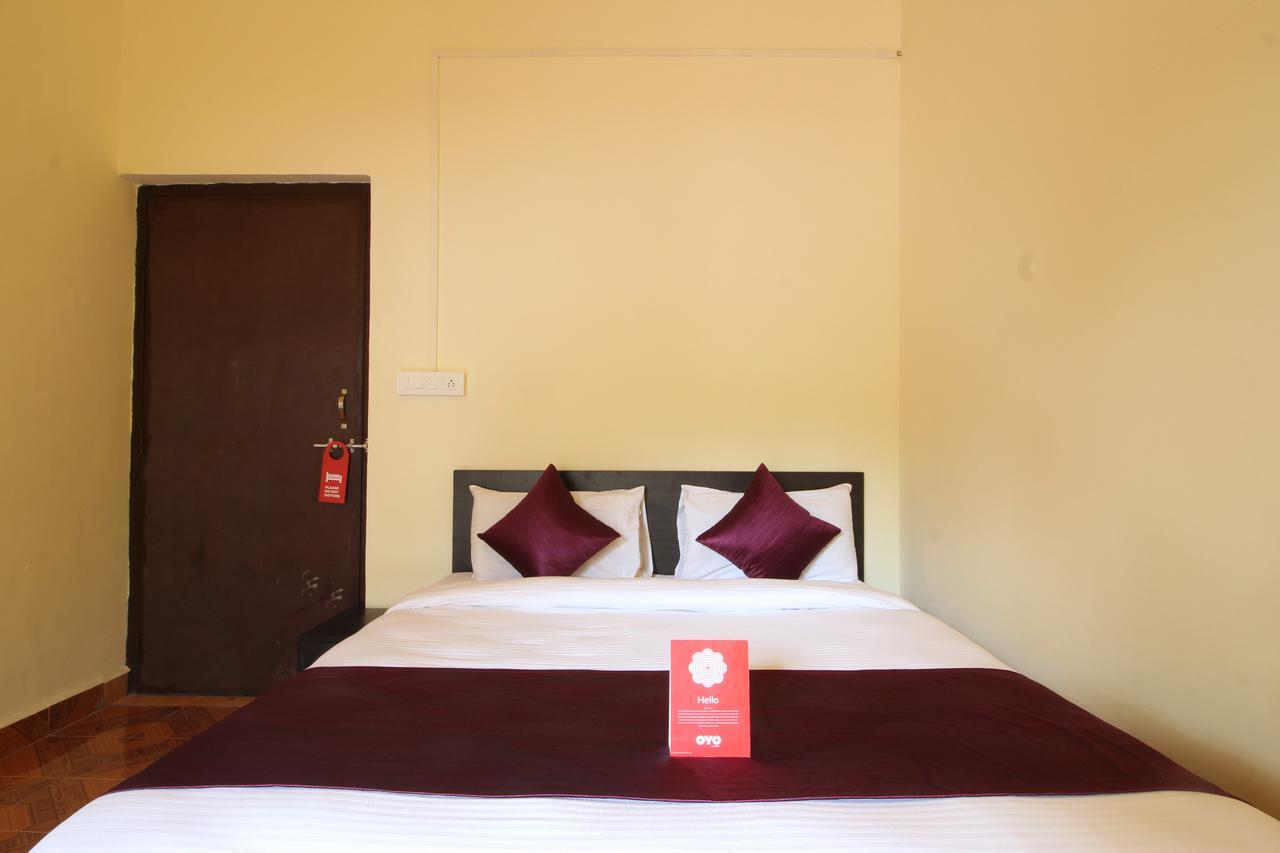 Oyo 10385 Hotel Nirmala Vilas Candolim Extérieur photo